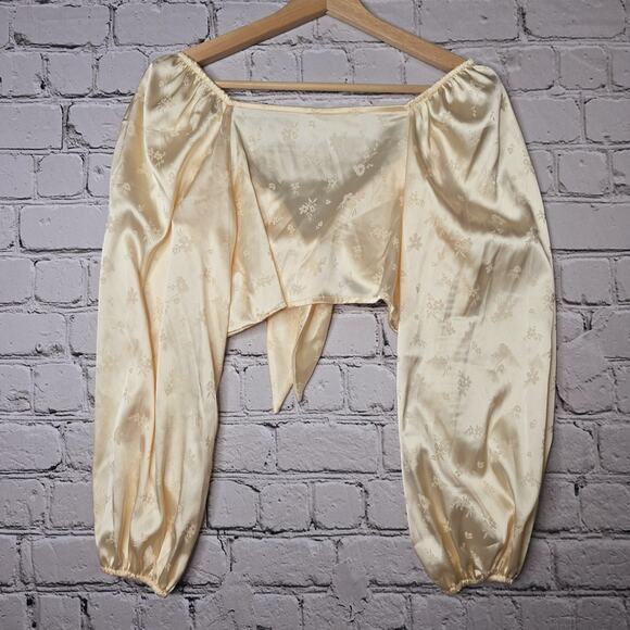 Audrey 3 1 Silky Chinoiserie Chinese Floral Pattern Balloon Sleeve Crop Top Sm - Picture 7 of 10